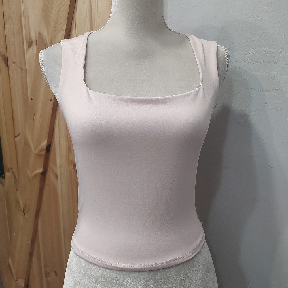 Live In The Moment Square Neck Tank Top Pale Pink Sz Medium Fitted Layer Coquett